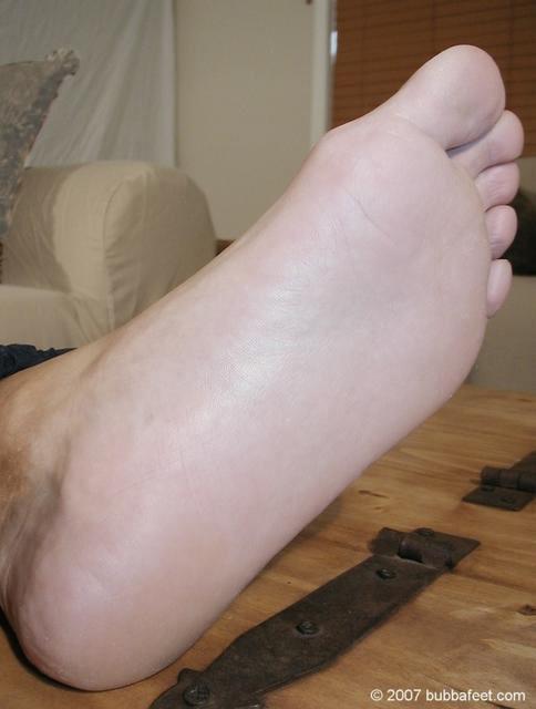 07061836